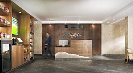 Clarion Pointe