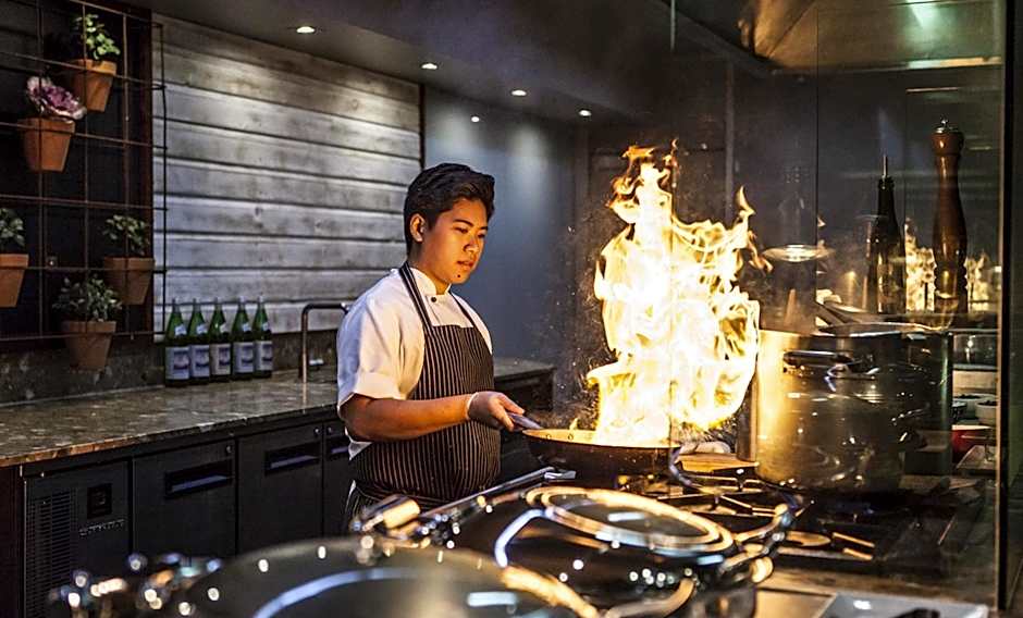 voco Gold Coast By IHG