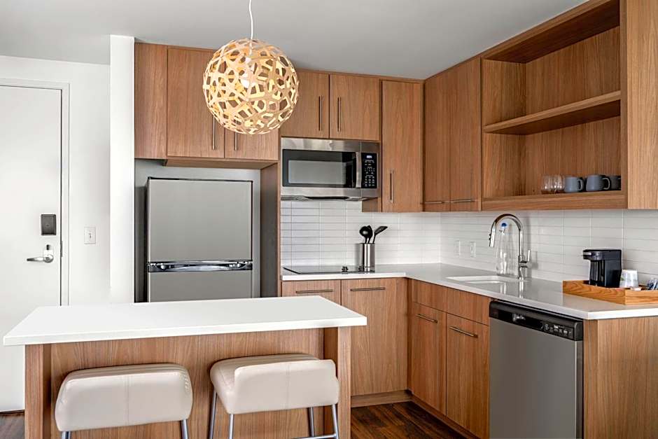 Element Springfield South