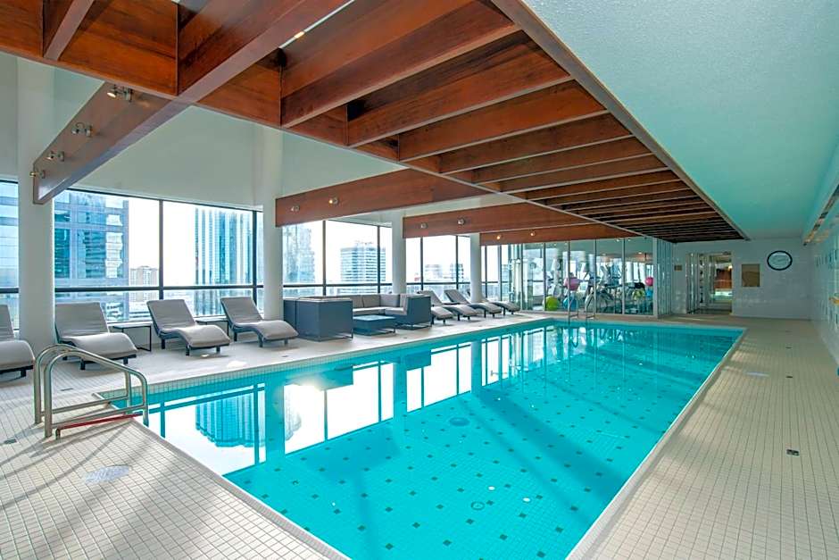 Sandman Signature Edmonton Downtown Hotel