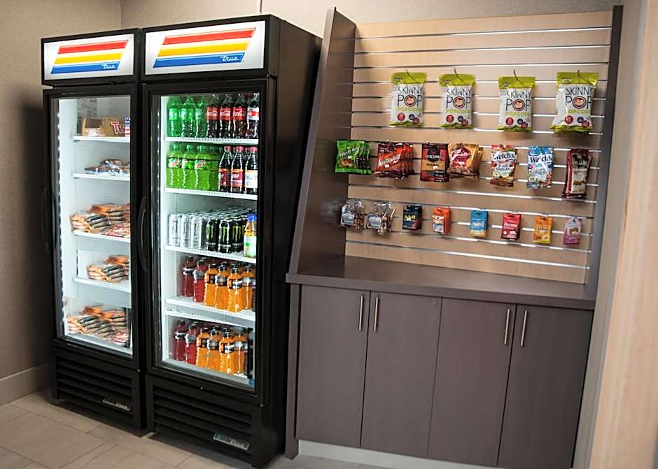 Holiday Inn Express Hotel & Suites Norfolk By IHG