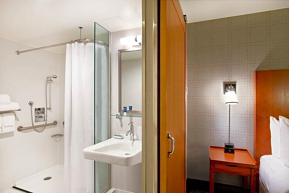 Four Points By Sheraton Midtown - Times Square