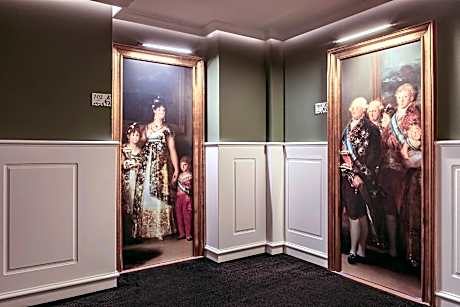 Premium Room - Connected