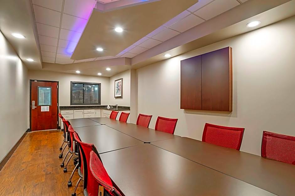 Best Western Plus Greenville I-385 Inn & Suites