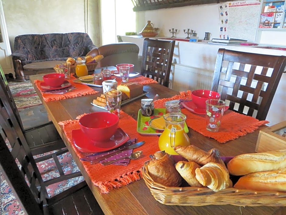 La Ferme de l'isle et sa Roulotte