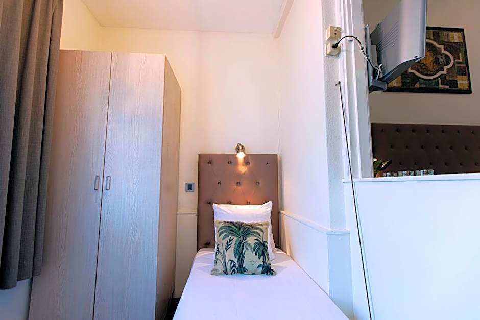 Quentin England Hotel