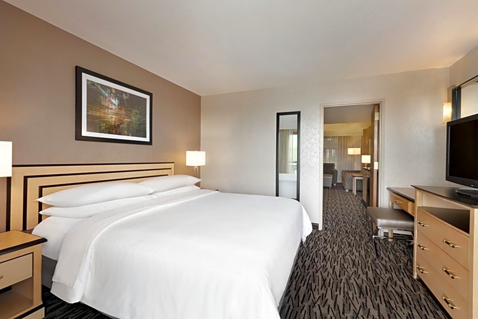 Embassy Suites by Hilton Convention Center Las Vegas