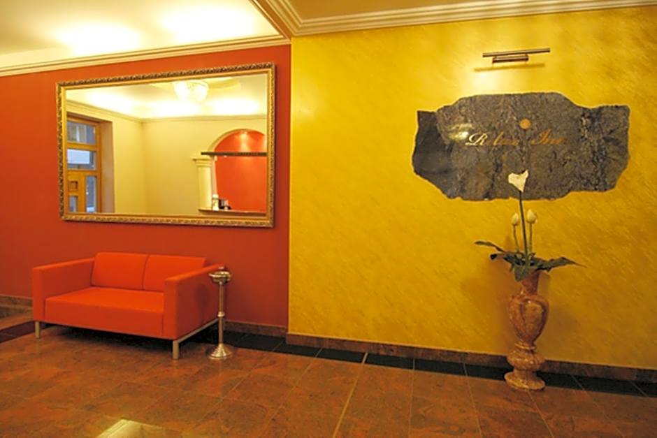 Relax Inn