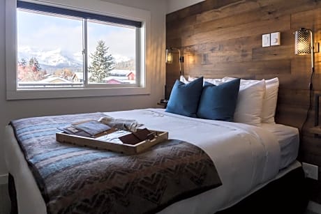 Queen Room with Sofa Bed - No Pets Allowed