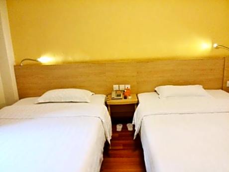 Corporate Twin, Guest room, 2 Twin/Single Bed(s), City view