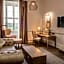 De Vere Latimer Estate
