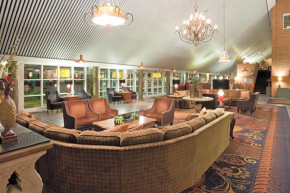 Crowne Plaza Minneapolis West By IHG