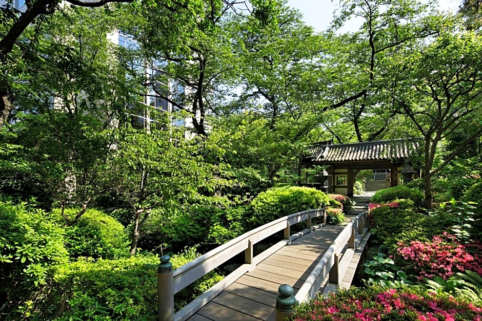 Takanawa Hanakohro at Grand Prince Hotel Takanawa
