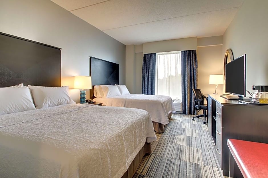 Hampton Inn By Hilton & Suites Greenville Airport, SC