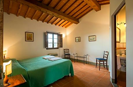 One-Bedroom Apartment (2 Adults)