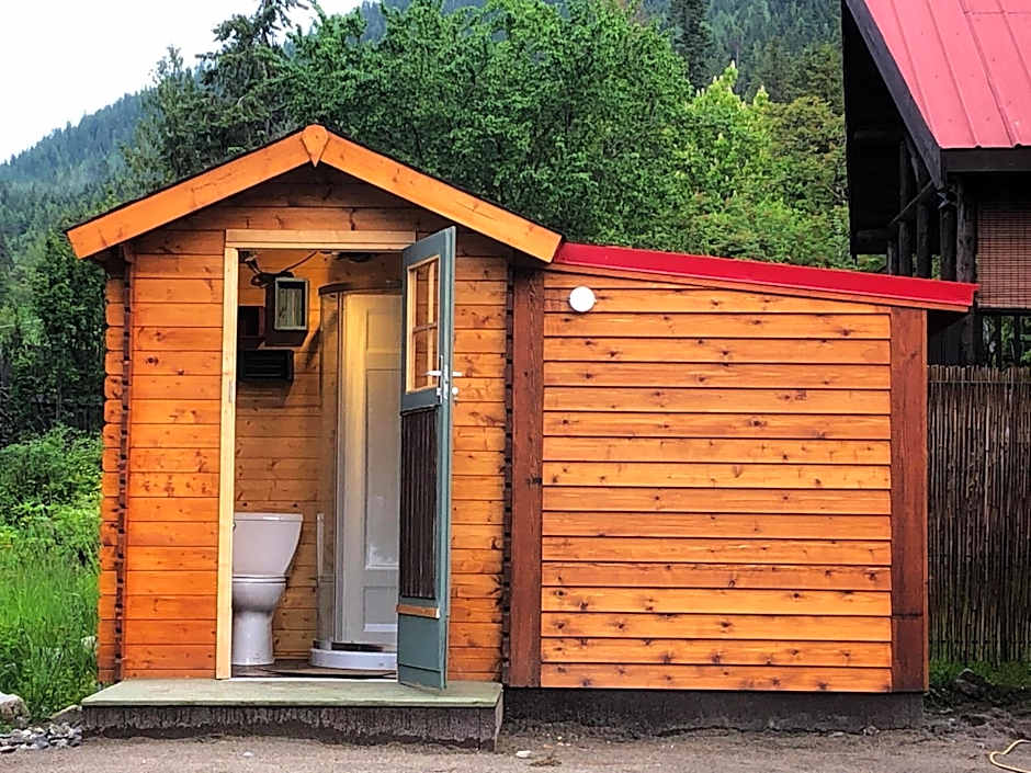Idyllic Cabin Retreat Only 5 Minutes Away From Nelson