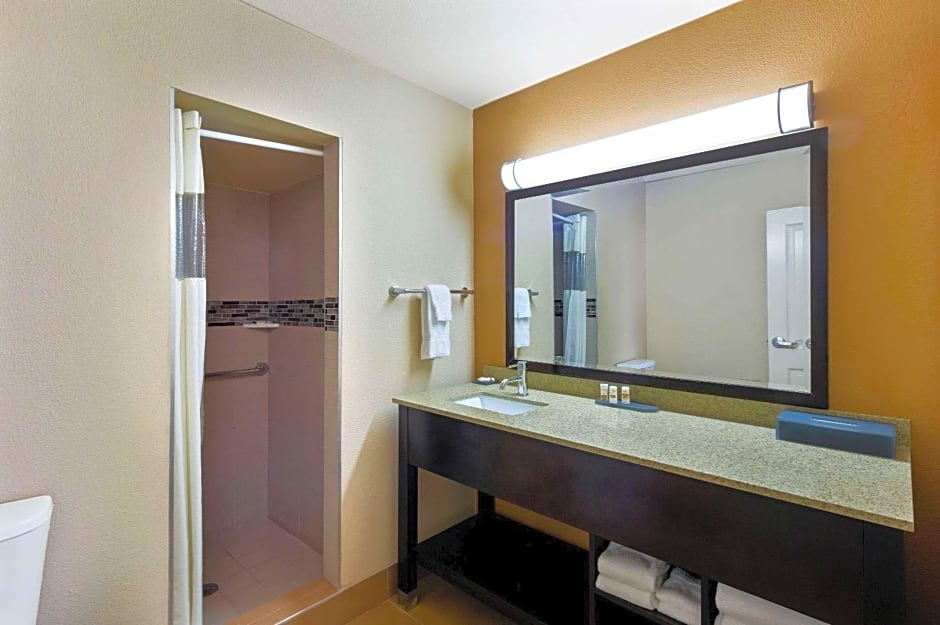 University Inn