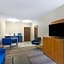 Holiday Inn Express Hotel & Suites King Of Prussia