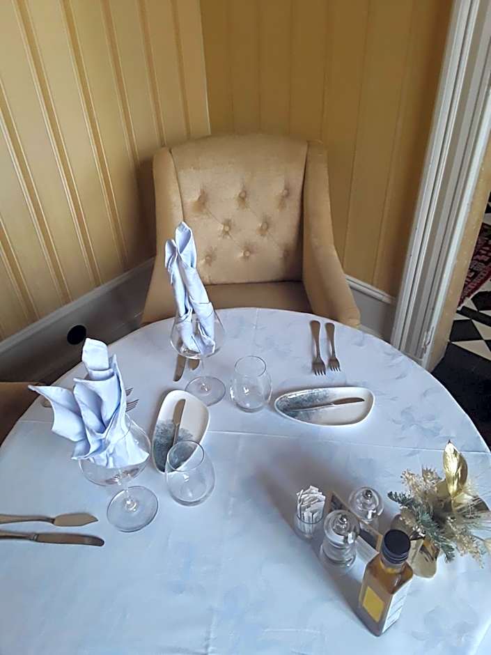 Art Of Dreams Deluxe 4 stars