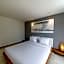 Villa Rio - Contemporary 2BR Villa in Downtown Seminyak