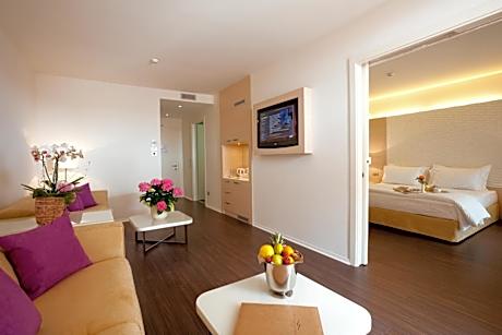 Family Suite with Sea View