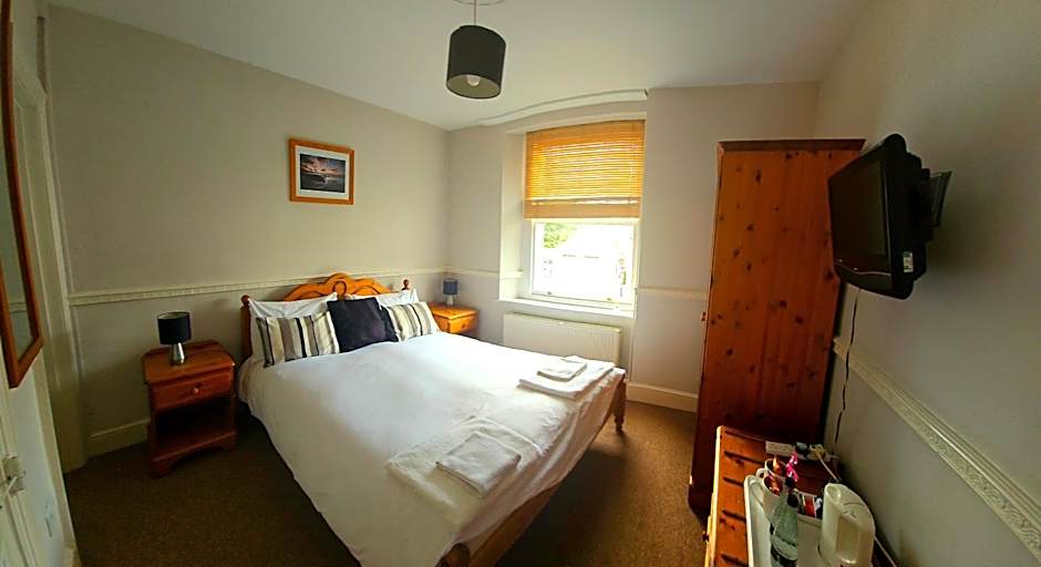 Photo 1 of 3 of Double Room