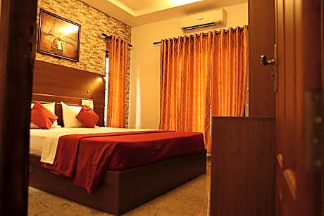 Double or Twin Room with Balcony