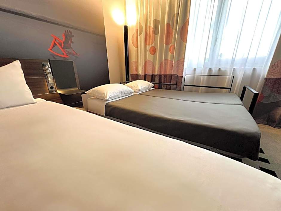 Novotel Limoges Le Lac