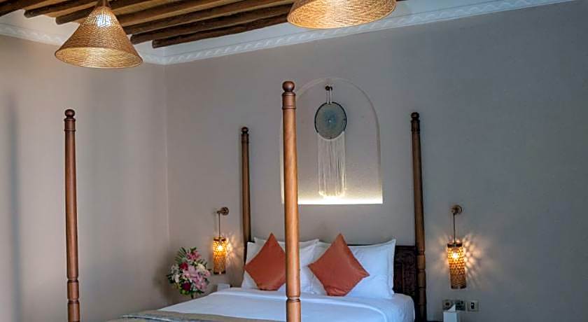 Nozol Al Rayaheen By Sharjah Collection