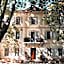 Hotel Château Des Alpilles