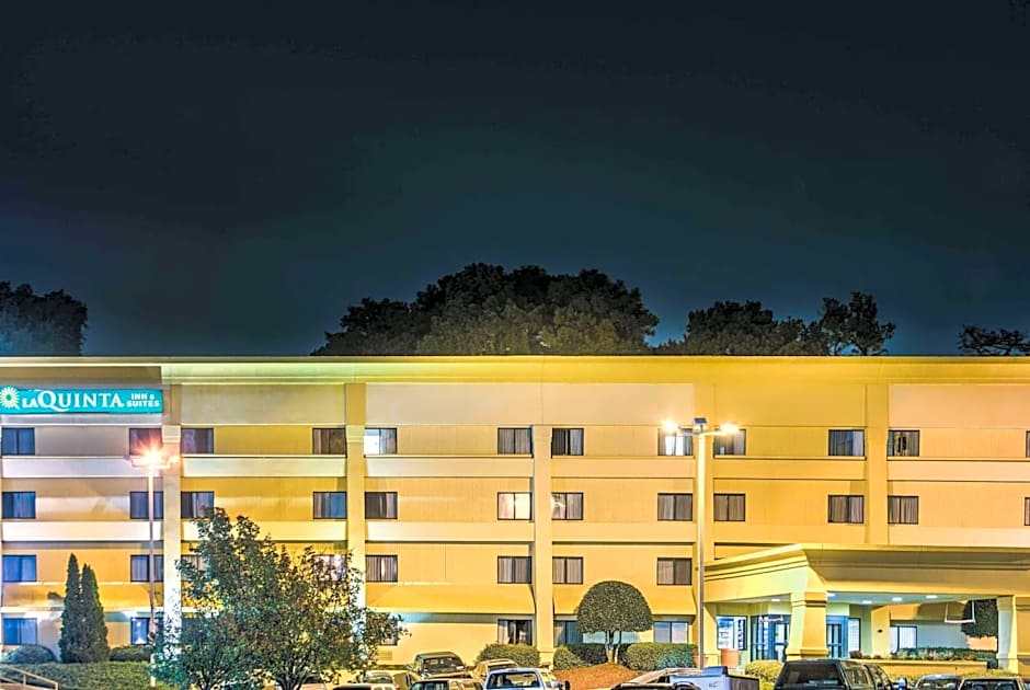 La Quinta Inn & Suites by Wyndham Atlanta Roswell