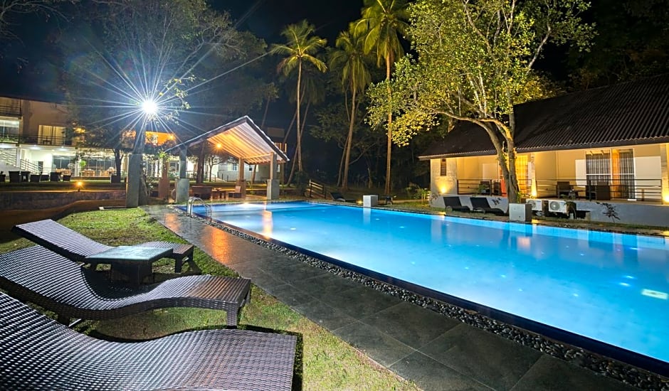 Athena Lake by Seedevi