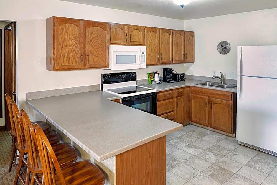 Ridgeline Hotel at Yellowstone, an Ascend Collection Hotel