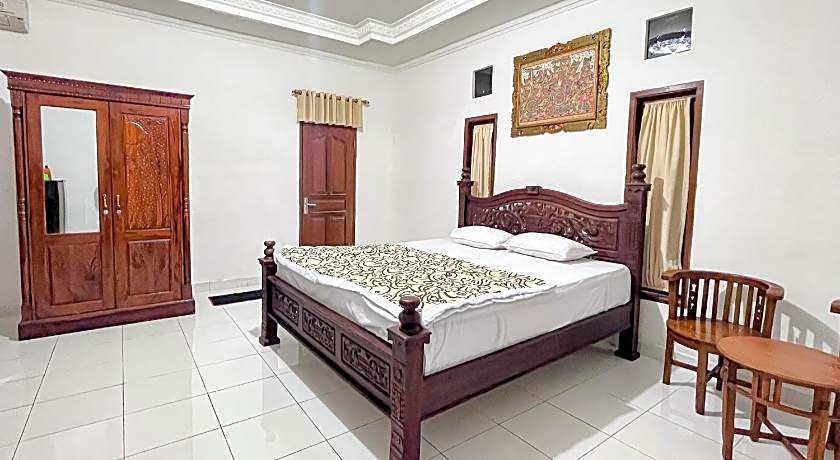 Tebluess Guesthouse Gianyar RedPartner