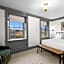The Davenport Inn