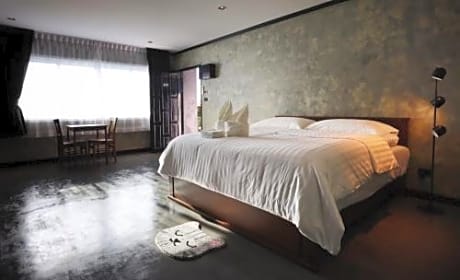Dselin boutique Hotel & Nails