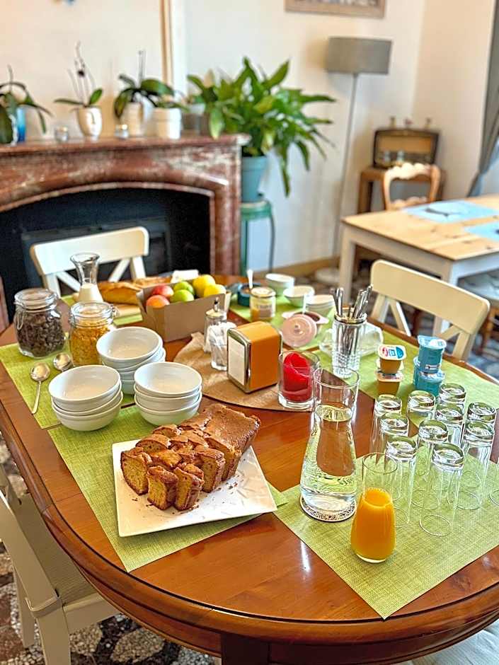 Entre Midi - Maison d'Hôtes - B&B