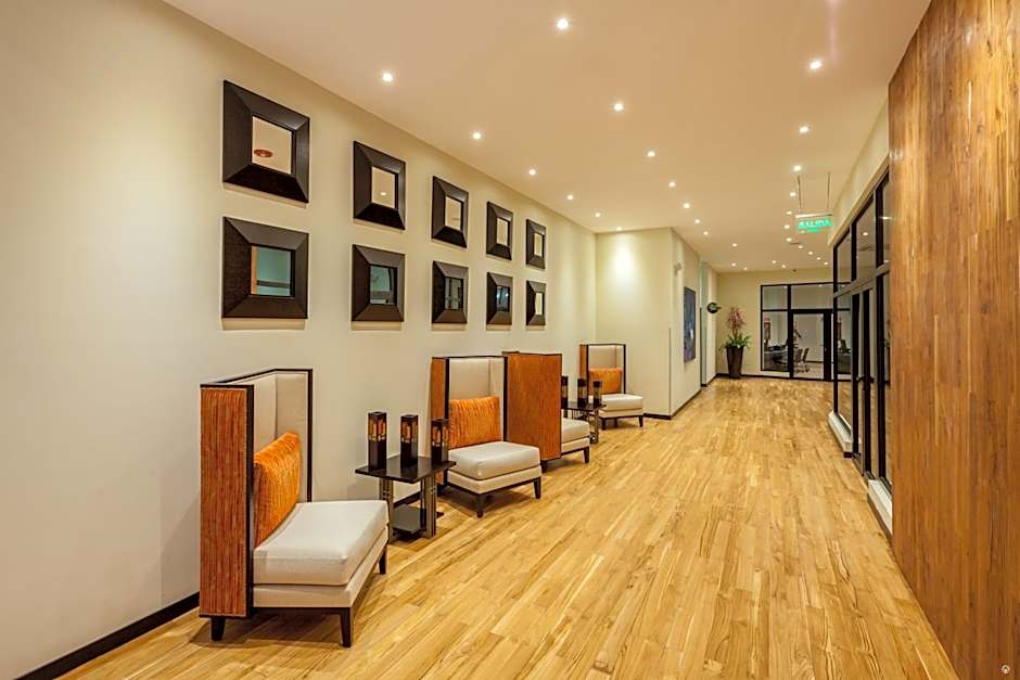 Wyndham Quito Airport