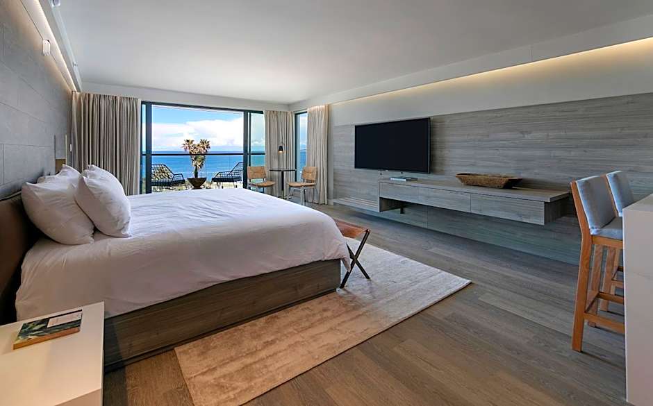 La Jolla Cove Suites