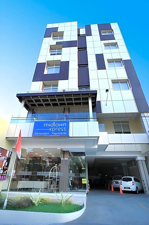 DKayon Hotel Demangan Yogyakarta