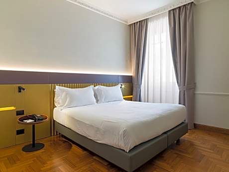 Double Easy Studio De Luxe