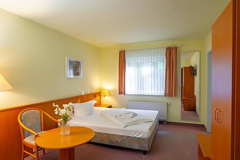 Waldhotel Schöneiche -Self Check-In-