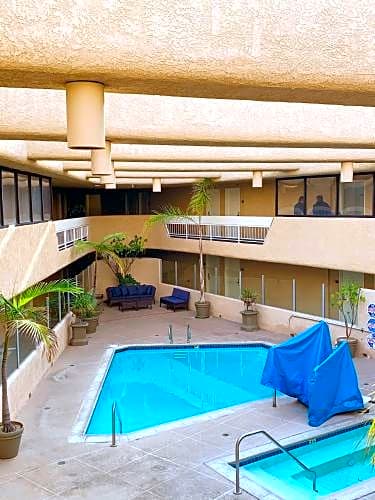 seal beach hotels & motels