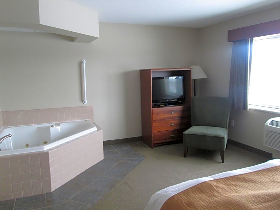 AmericInn by Wyndham Charlevoix