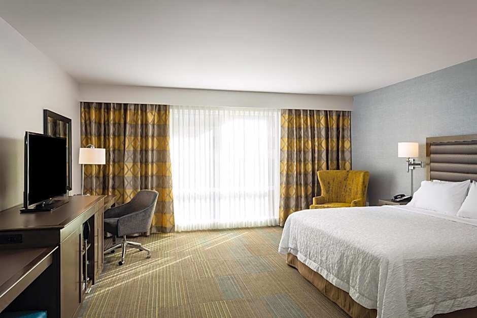 Hampton Inn & Suites Seattle/Northgate