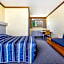 Top of the Town Hotel Motel