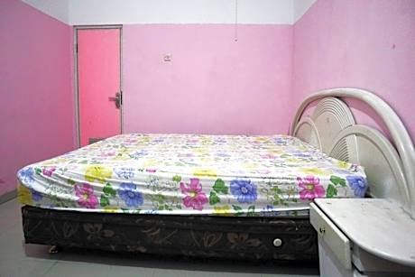 Single Room with Bathroom