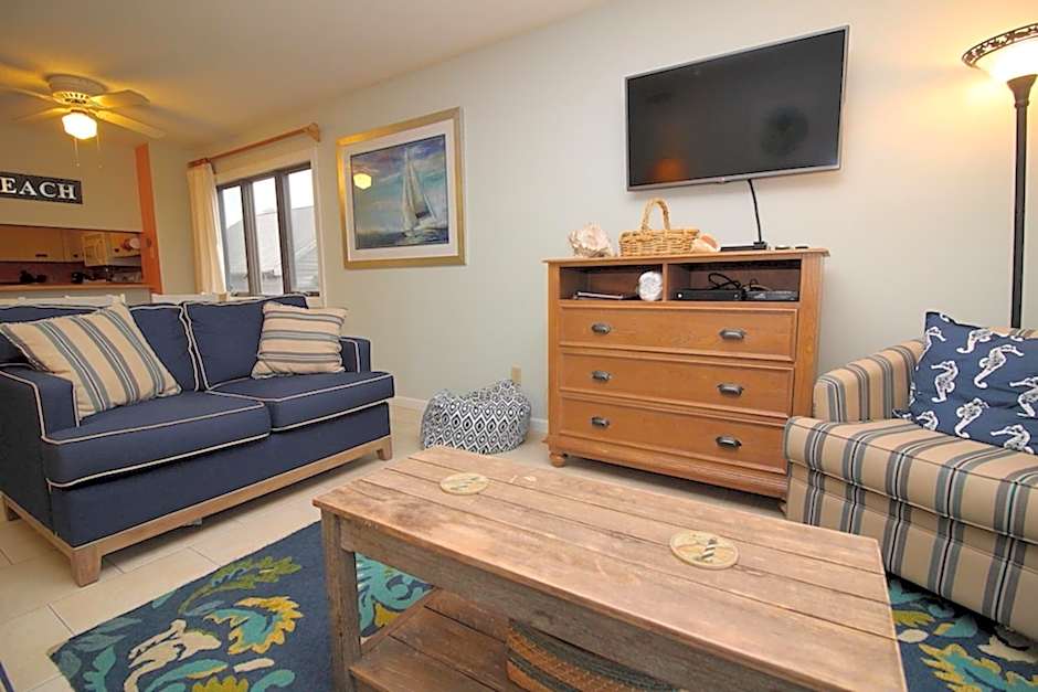 Admirals View III by KEES Vacations