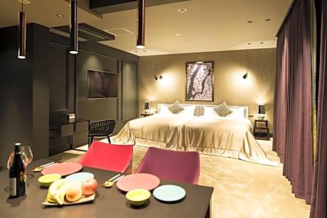 Superior Double Room (Urban)