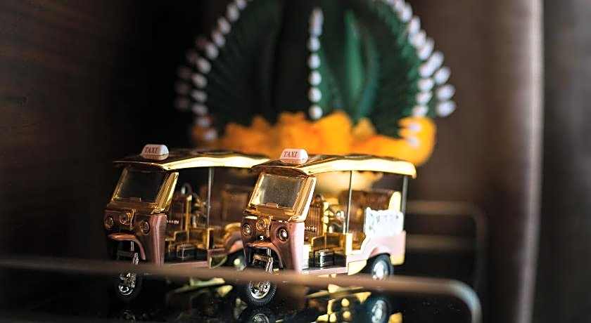 Soravit on Granville